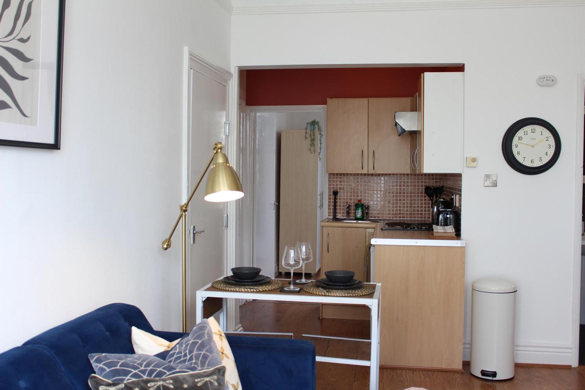 Апартаменты Flat 5, Westhill Лидс