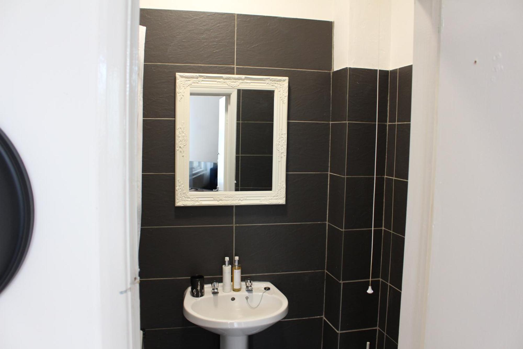 Апартаменты Flat 5, Westhill Лидс