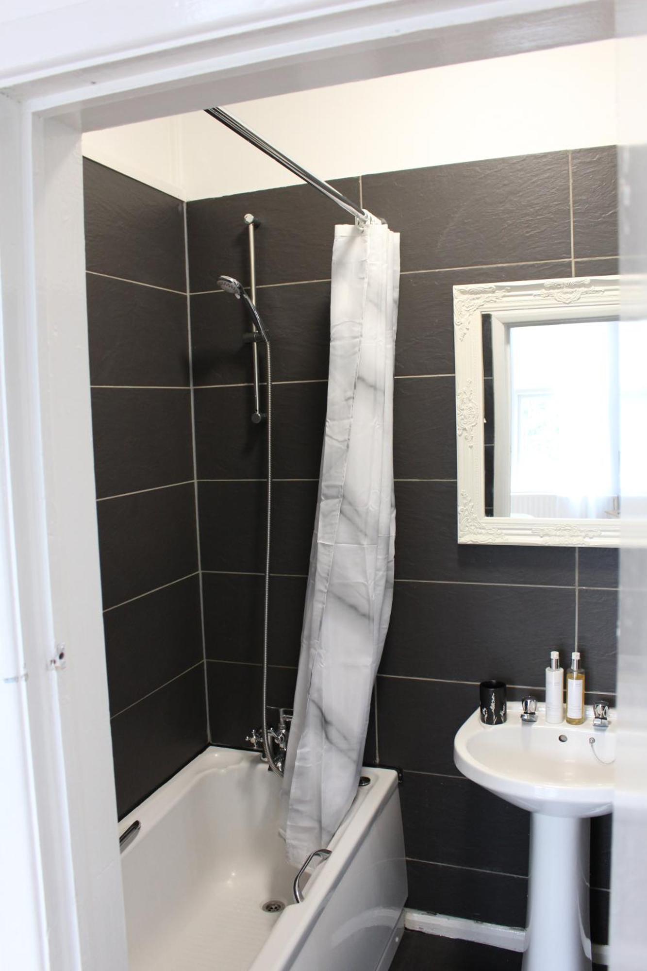 Апартаменты Flat 5, Westhill *