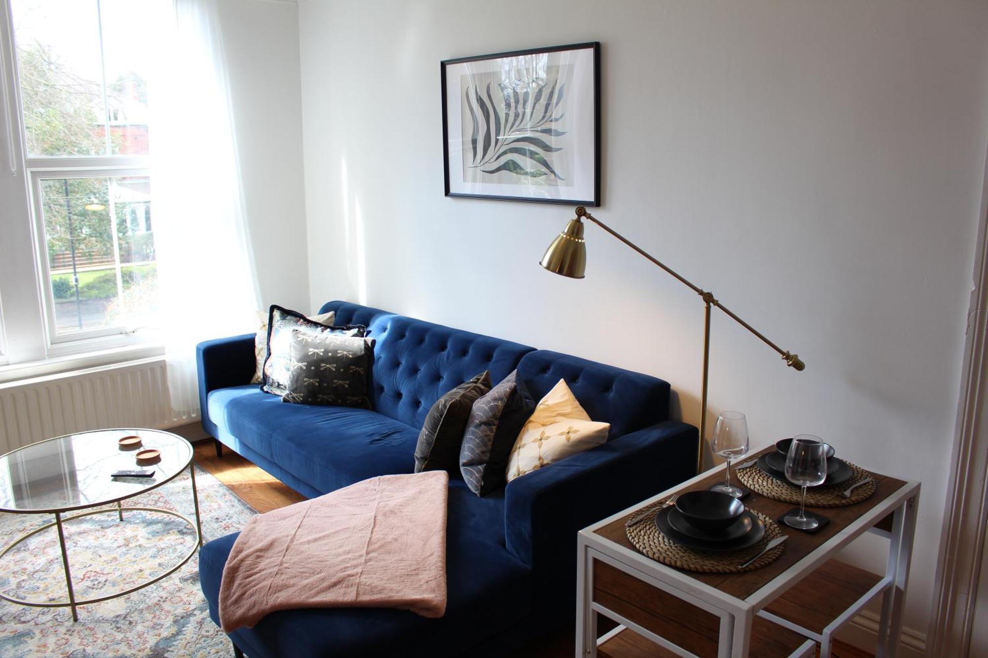 Flat 5, Westhill Apartment *